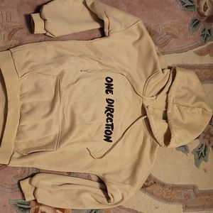 One direction hoodie size m